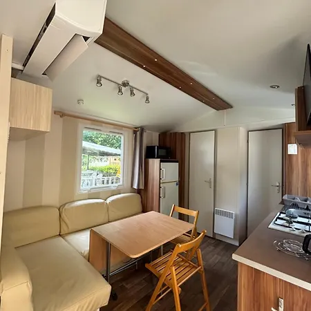 Mobile-home * Ivry-la-Bataille
